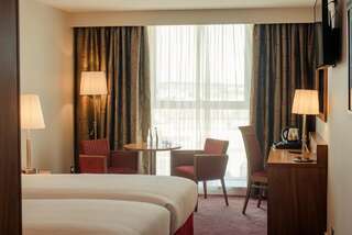 Отель Tallaght Cross Hotel Талла Двухместный номер с 2 отдельными кроватями-1